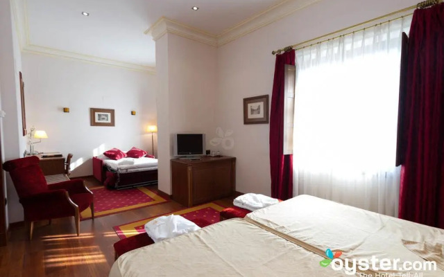 Palacio de La Magdalena Hotel