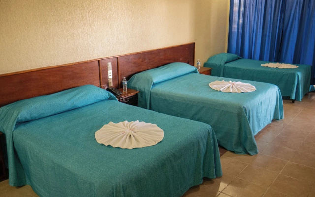 Hotel Plaza Mazari