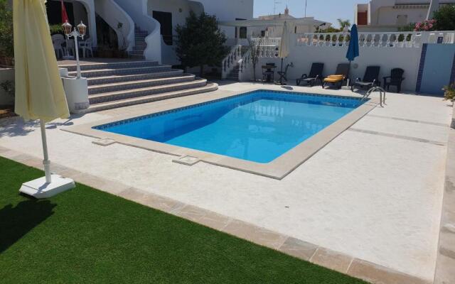 OceanOasis Residences Suites