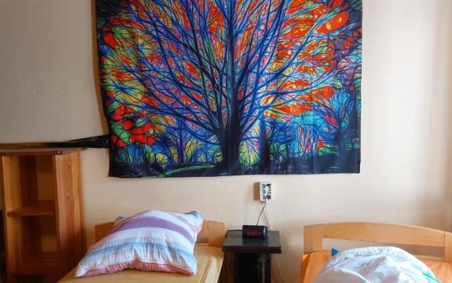 Ruhiges Keller Apartement