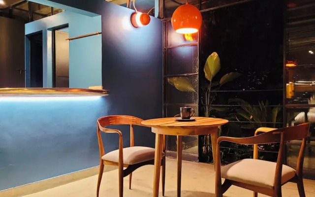 Hotel Doblell Near Provenza by Wynwood House