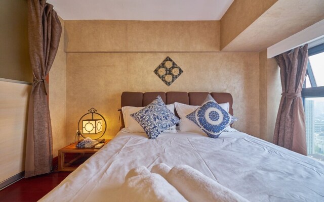 Summer Flower Apartment