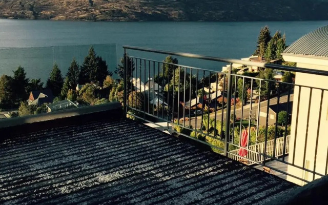 Queenstown Lake Panorama