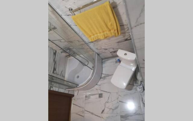 Kvartira v Batumi, 10 minut do morja.