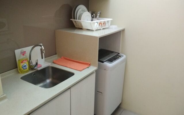 Queens Service Suite at Swiss Garden Residences