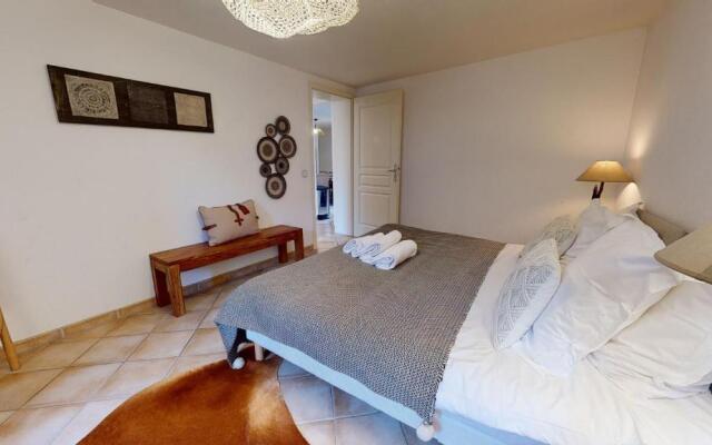 Sous les Tilleuls PARKING HYPERCENTRE 4-6 Personnes