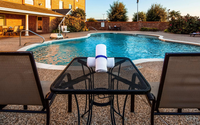 Best Western Plus Waxahachie Inn & Suites