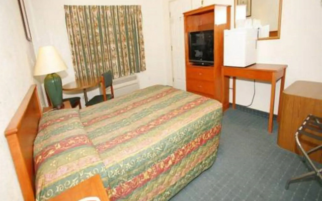 Hollywood Guest Inn