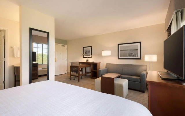 Homewood Suites by Hilton Jacksonville Deerwood Park