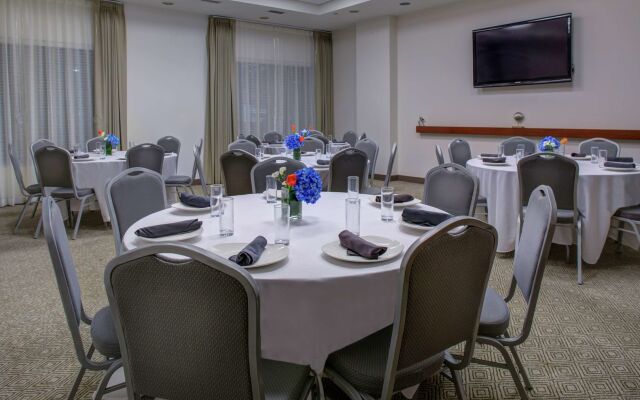 DoubleTree by Hilton Hotel Biloxi