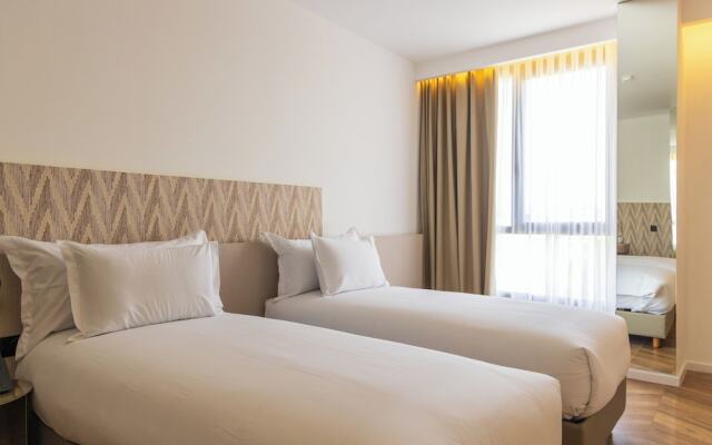 Diagonal Hotel