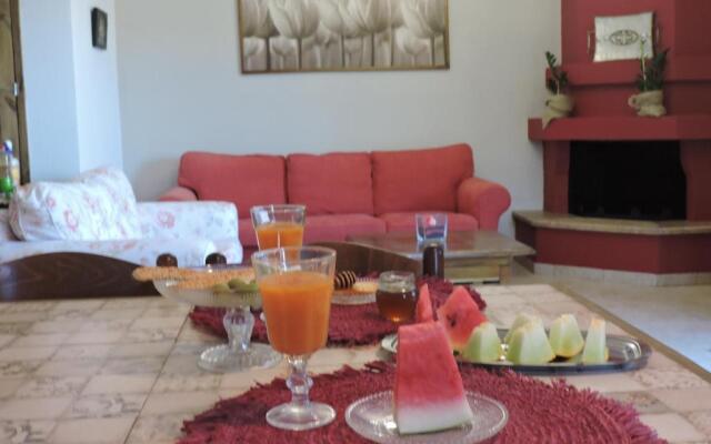 Geomelia Guest House