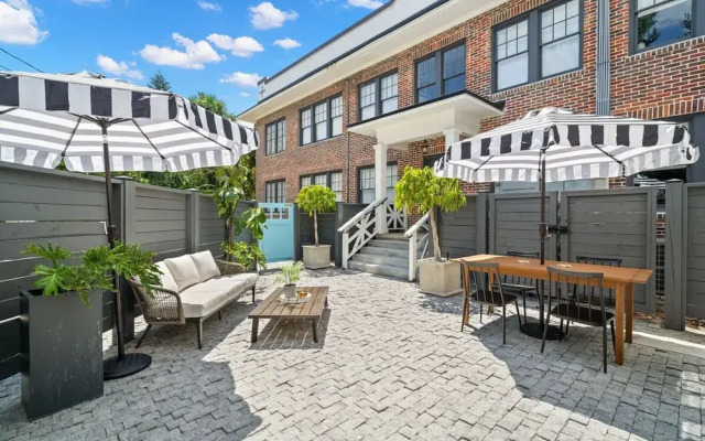 The Adaline - 9 Apartment Complex With Courtyard