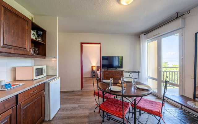 Zenitude Hotel-Residences Les Terrasses du Lac