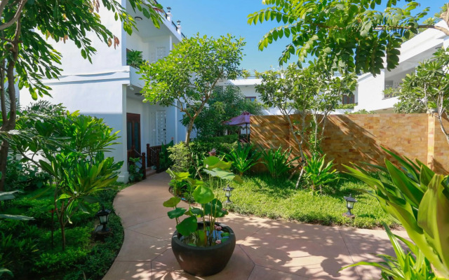 The Moon Residence & Spa