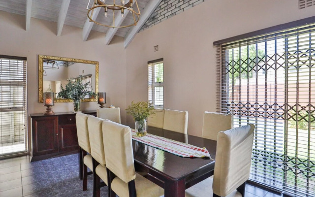 Fairview Crescent 03 by CTHA