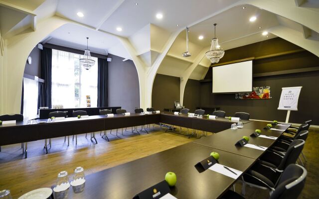 Fletcher Hotel - Restaurant Victoria - Hoenderloo