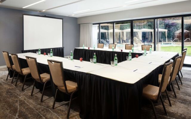 DoubleTree by Hilton Monrovia - Pasadena Area