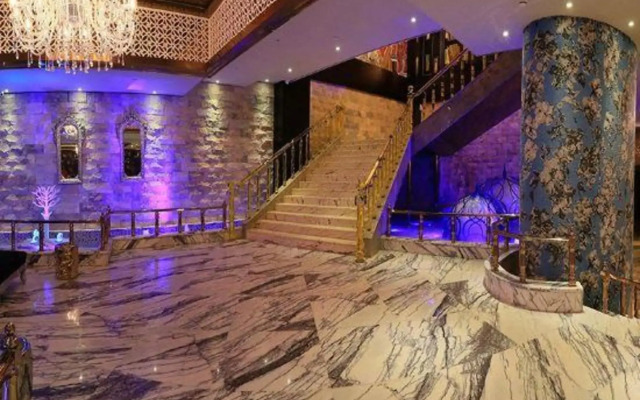 Orient Hotel
