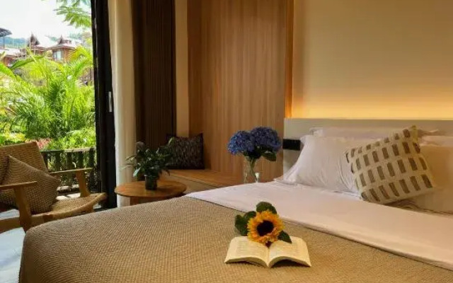Mangshi Misty Mountain  Smart Homestay (Dai Ancient Town Branch)