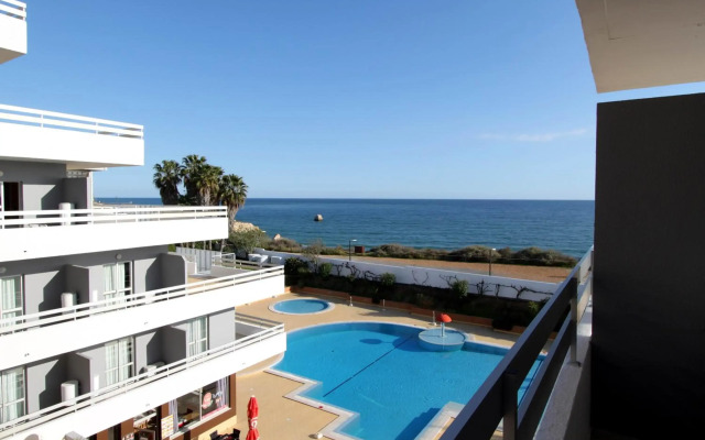 Hotel Luar