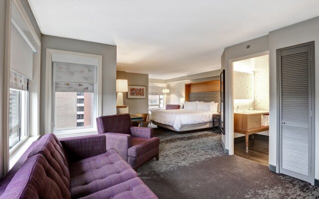 Holiday Inn Ottawa Dwtn - Parliament Hill by IHG