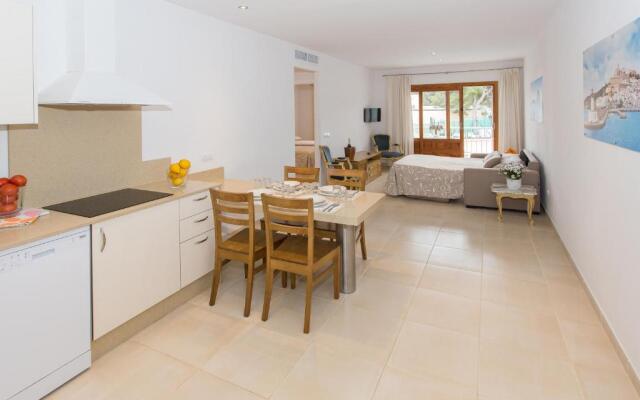Apartamentos Sofía Playa Ibiza