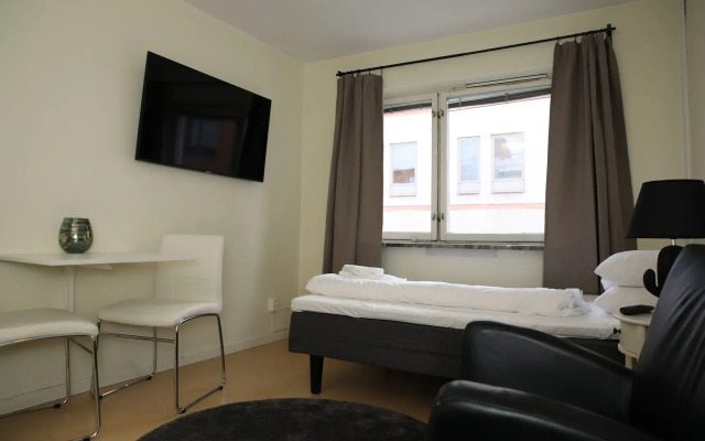 Fastliving Apartment Hotel