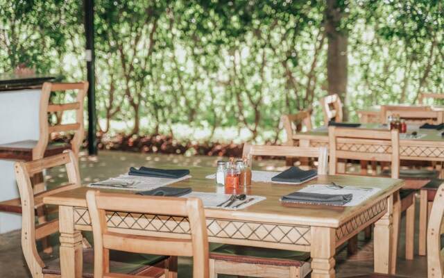 Drift Away Eco Lodge