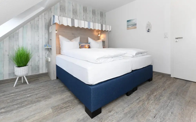 Gemuetliche Ferienwohnung Obergeschoss, Bensersiel