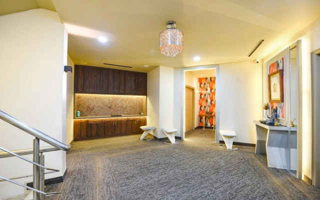 Fabhotel Vintage Inn