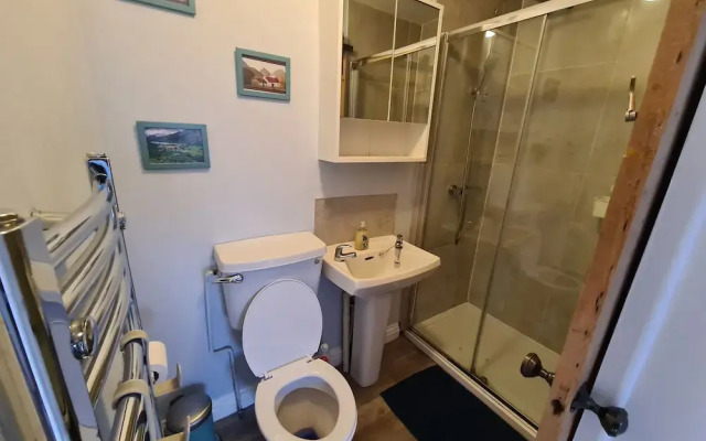 Cozy Nottingham Apartment With Perfect Location