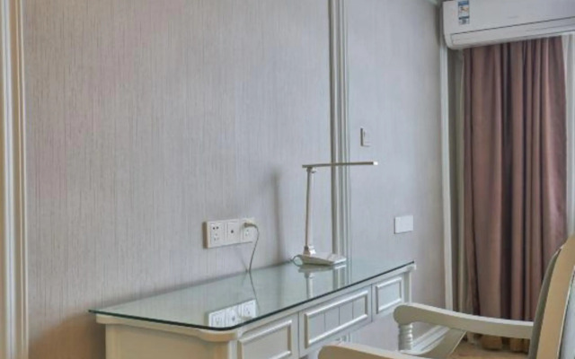 Hua Lian Business Hotel