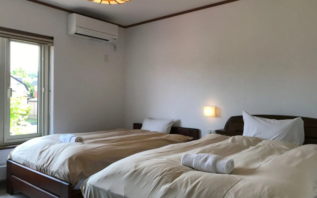 Tsuru Apartments