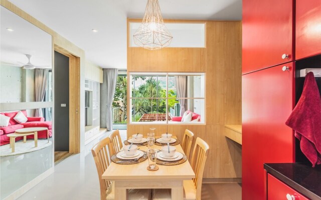 Condo in Nai Harn in ReLife 15-123-210