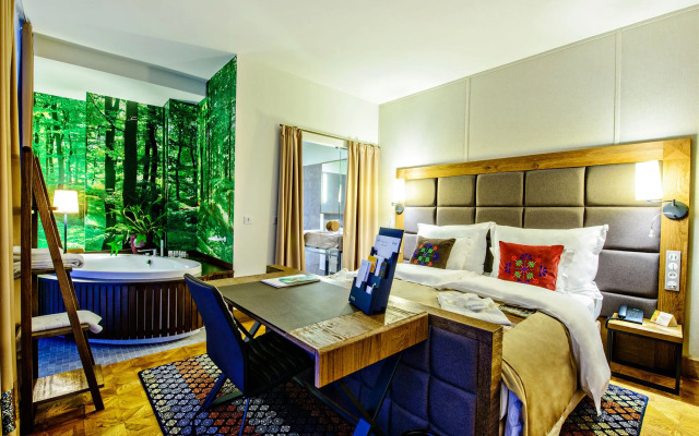 Bristol Tradition and Luxury