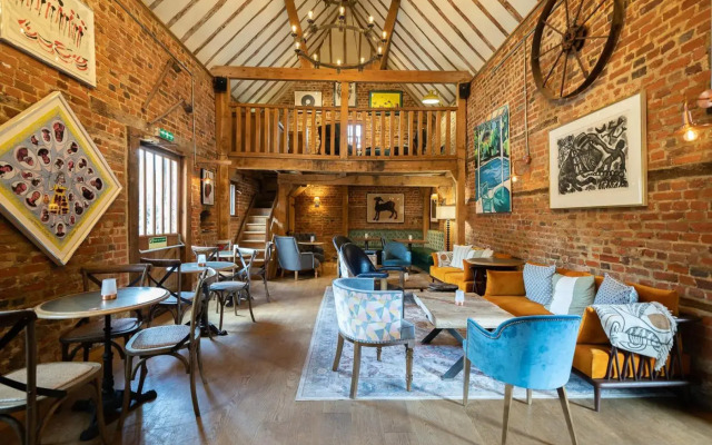 Tewinbury Farm Hotel