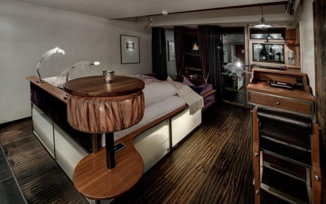 Backstage Boutique SPA Hotel