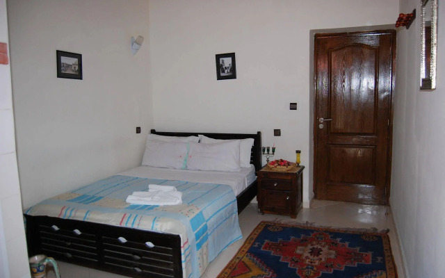 Hotel Amira Et Vacances