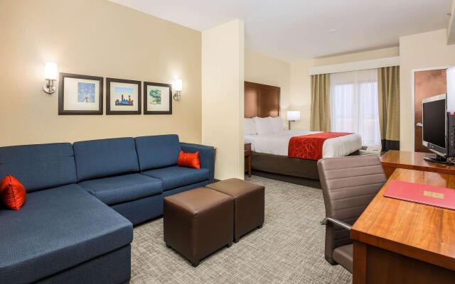 Comfort Suites DFW North/Grapevine