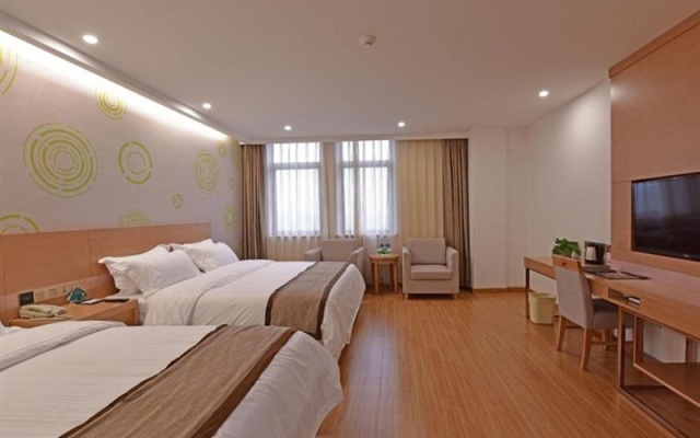 GreenTree Inn Tongxiang Chongfuzhen World Fur Center Branch – Guest Rooms – Jiaxing