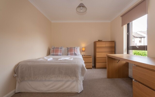 Central House St Andrews Sleeps 8