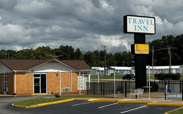 Travel Inn By OYO Danville US-29