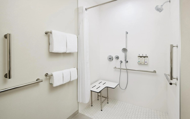 Holiday Inn Express & Suites Port St. Lucie West by IHG