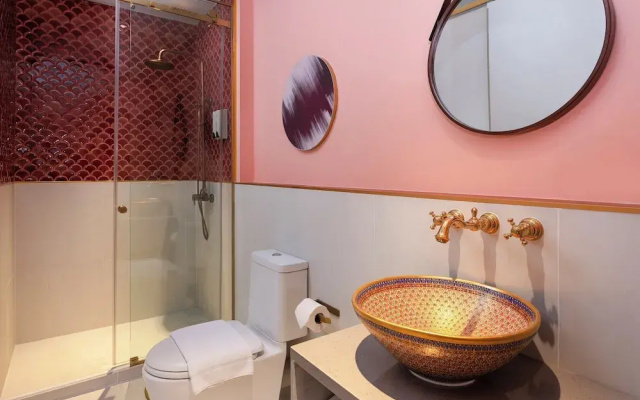 Riva Vibe  Bangkok by PCL