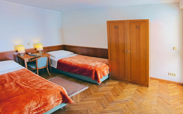 Sipa Apartments