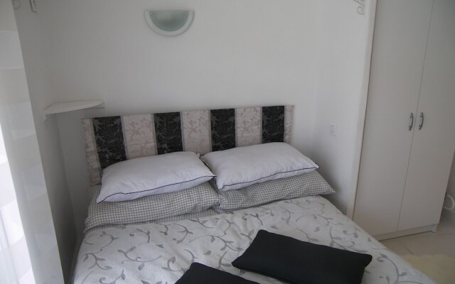 Elegant one-bedroom flat MarieAntoinette