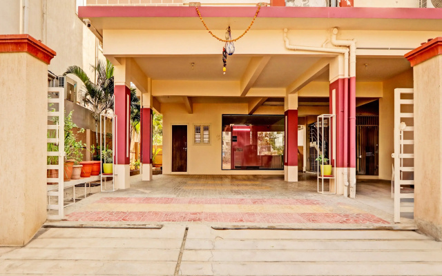 Super Collection O Q Suites Madhapur