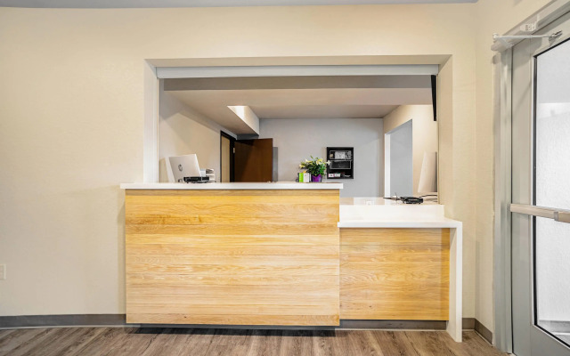 WoodSpring Suites Naples