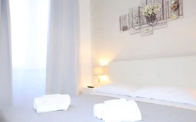 Unique Luxury Apartment and Rooms